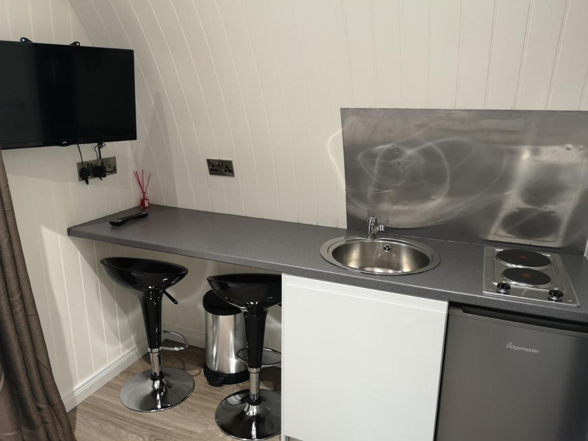 The Pod-Hot Tub-Woodland Lodges-St Clears-Carmarthen Exterior foto